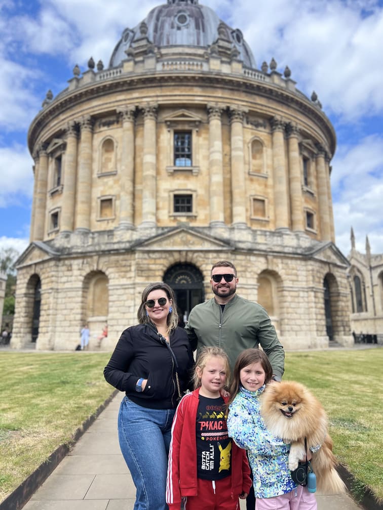 Oxford no Reino Com família 
